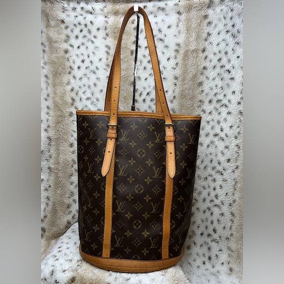 Louis Vuitton Bucket Bag Monogram Bag GM - Picture 1 of 15